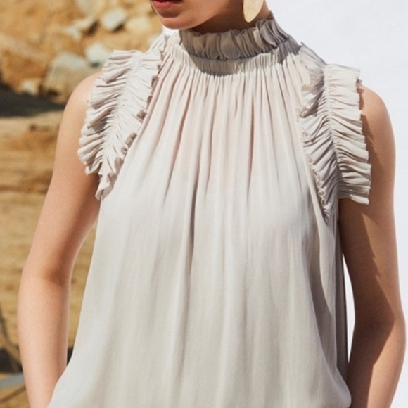 Fray I.D. Gathered Ruffle Back Ribbon Blouse - Picture 7 of 7